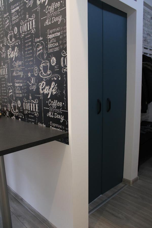 Izzy Apartament Apartment Miskolc Ngoại thất bức ảnh