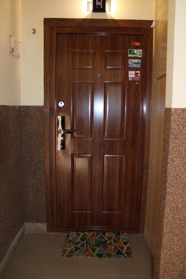 Izzy Apartament Apartment Miskolc Ngoại thất bức ảnh