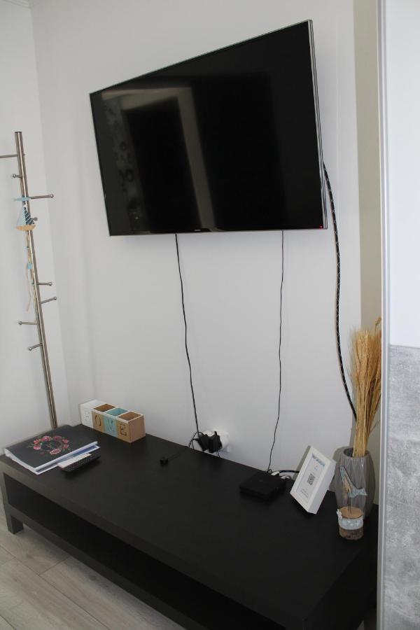 Izzy Apartament Apartment Miskolc Ngoại thất bức ảnh